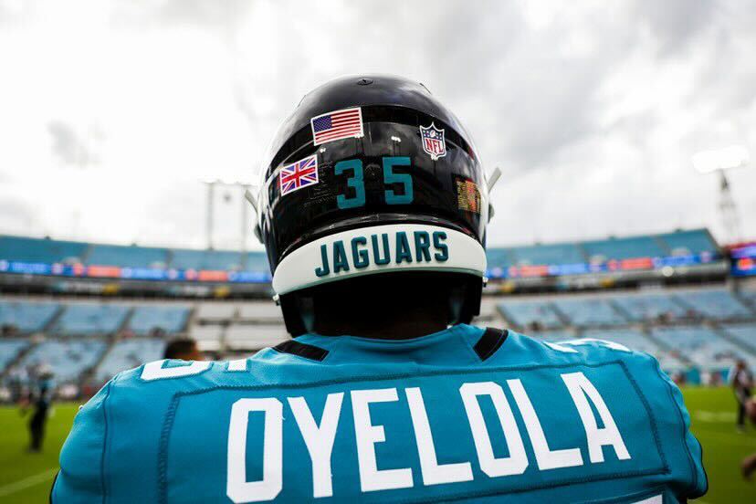 NFLUKIRE's tweet photo. 35, keep repping! 🇬🇧

UK pride, @JaguarsUK @AyoOyelola! https://t.co/P2innwLRjL
