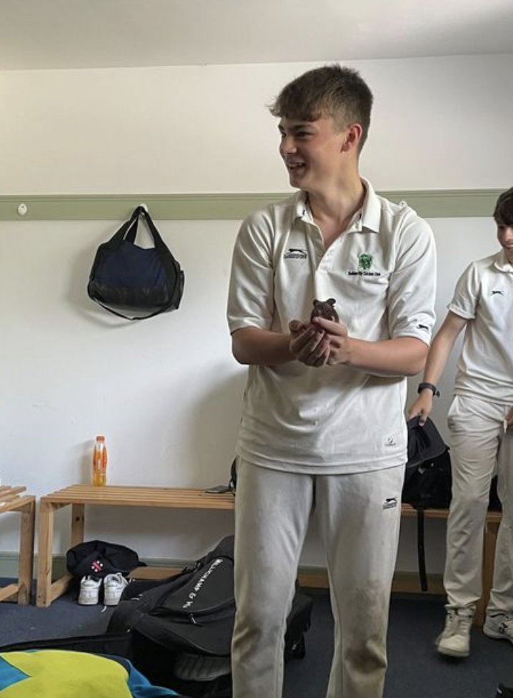 Thatโs So Village (@thatssovillage) on Twitter photo "Our young bowler Tyler opened his cricket bag after a two hour journey to our away game on Saturday, and realised his hamster had been in his bag the whole time"
via <a href="/holsworthy_cc/">Holsworthy C.C</a> "Our young bowler Tyler opened his cricket bag after a two hour journey to our away game on Saturday, and realised his hamster had been in his bag the whole time"
via <a href="/holsworthy_cc/">Holsworthy C.C</a>