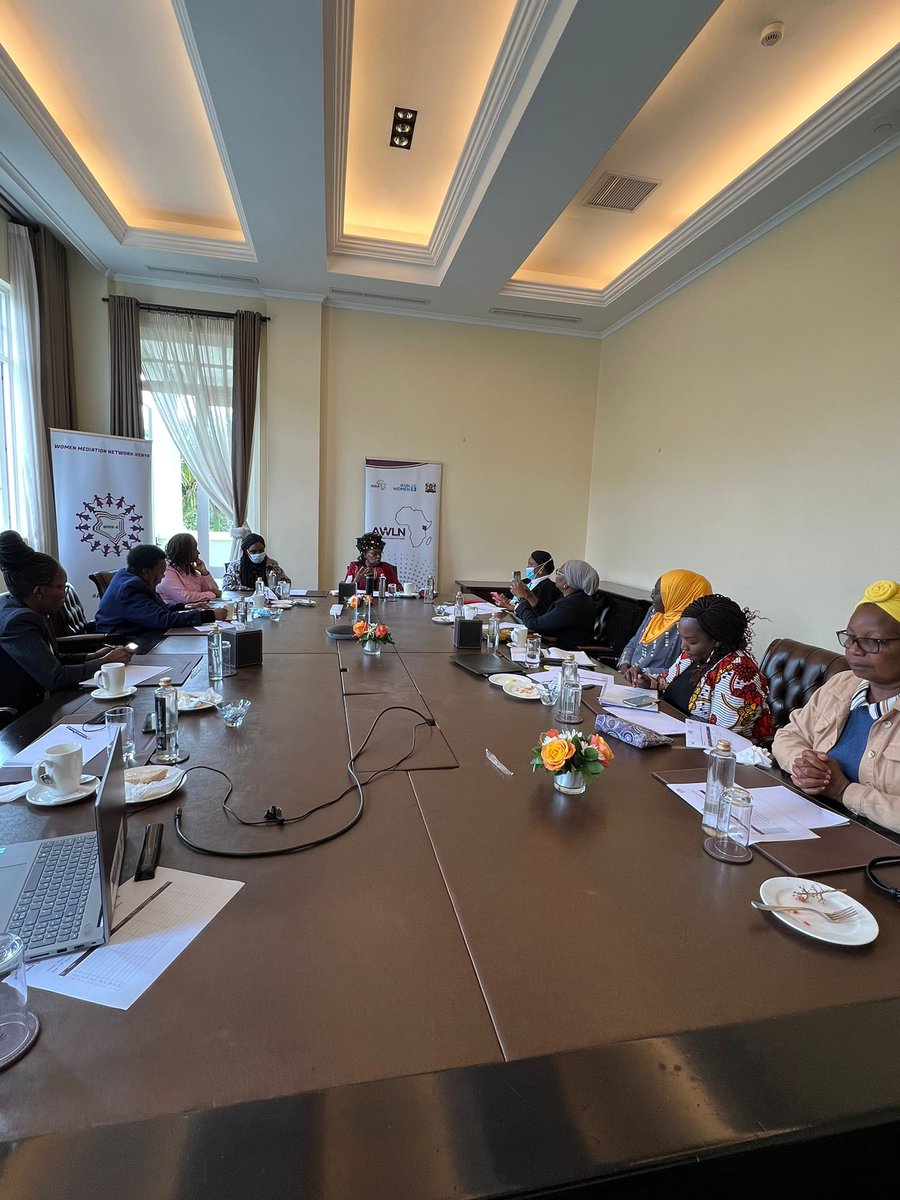 BinetaDOfficial's tweet photo. Meeting with Women mediators in Kenya to reflect on the next steps of strengthening women leadership and how to sustain AWLN national chapters.
@AWLNetwork
@AUC_MoussaFaki
@AU_WGDD
@unwomenafrica

#OSEWPS
#solidaritymission
#Kenya https://t.co/xwBmf3GSD1