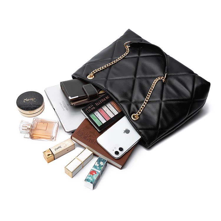 SpilOutfit's tweet photo. shoulderbag tali rantai elegant💫

https://t.co/USw2aaRbxg https://t.co/mzphpomWDO