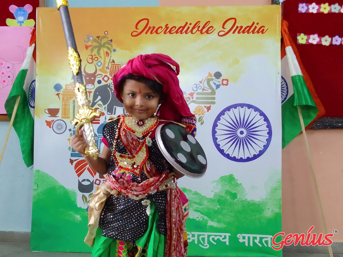 GeniusRajkot's tweet photo. With the national Leaders' & Soldiers’ costume, Nursery students of Genius Kids Kingdom shared the feeling of patriotism.
#rajkot #teacher #cbseboard #education #GeniusSchool #GeniusEnglishMediumSchool https://t.co/ZhBlowQq1l