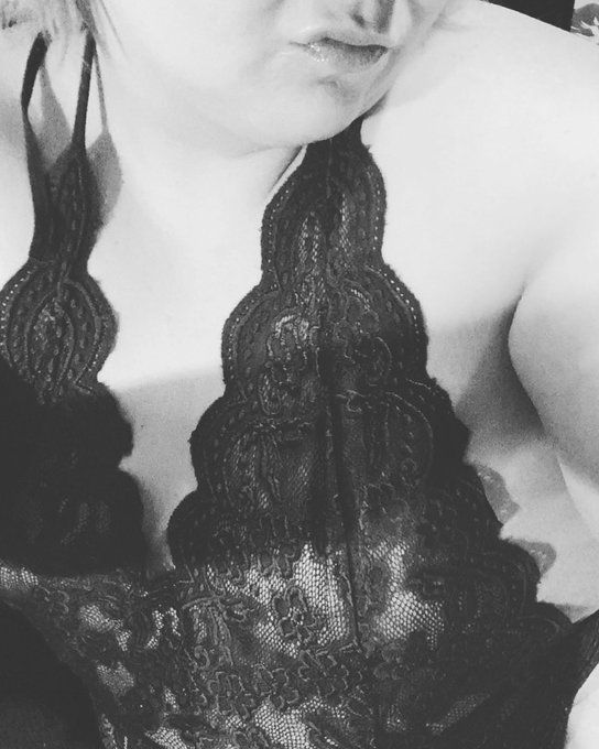 Old to me new to you🫦 https://t.co/230FfE0RMl<a href="/tag/onmfc"class="tags"><span>#onmfc</span></a>