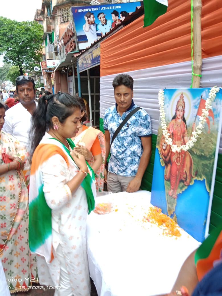 jana_subhra's tweet photo. #HappyIndependenceDay 🇮🇳🇮🇳🇮🇳
We r Celebrate 76th Independence Day 🇮🇳🇮🇳🇮🇳
#JaiHind 🇮🇳🇮🇳🇮🇳
#BharatMataKiJai 🇮🇳🇮🇳🇮🇳 https://t.co/T2HLYTNPiK