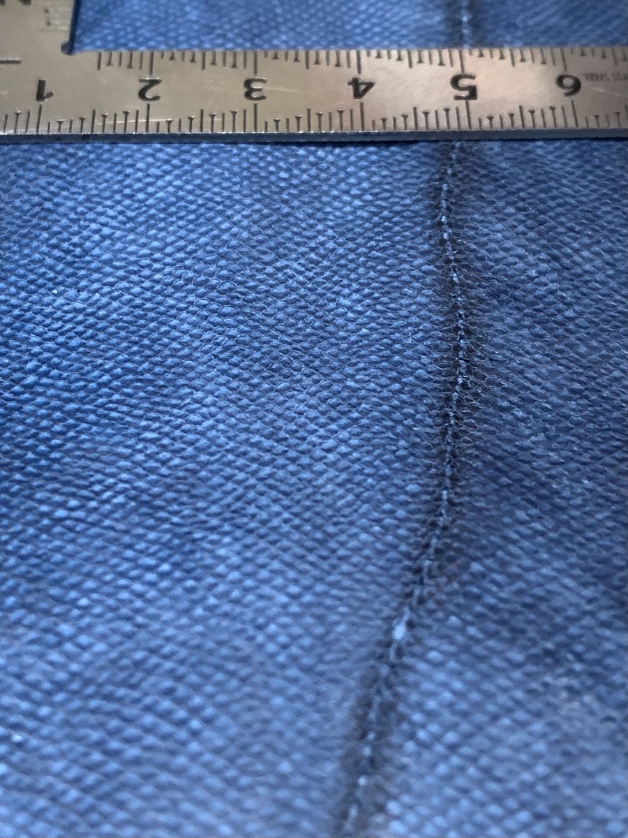 OceanLeatherJP's tweet photo. 【月に一度のフィッシュレザークイズ🐟】
選択肢はコメント欄に!
#fishleather #oceanleather https://t.co/EaB5AXkbJX