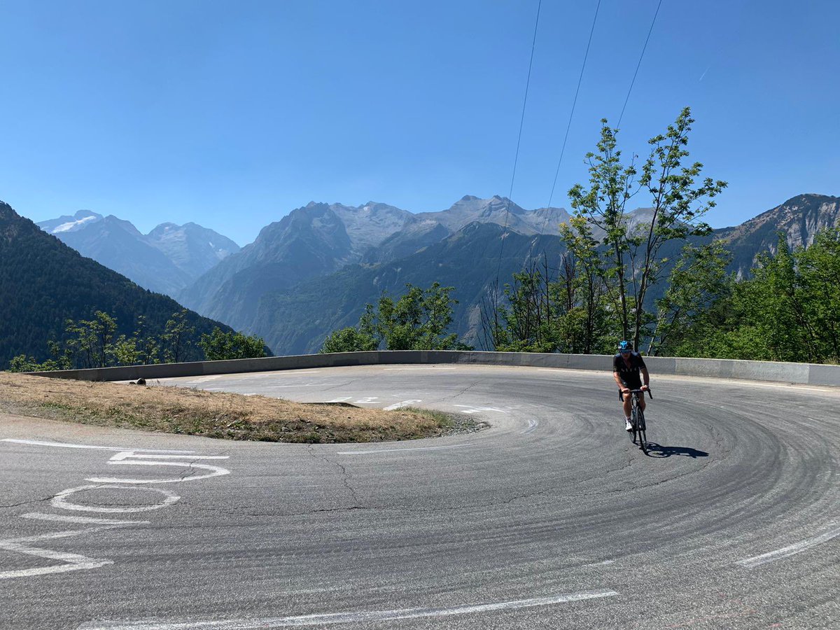 Geraint Thomas tweet media