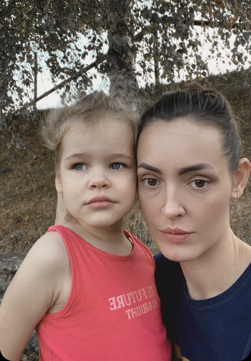 Today is the day we've been waiting for.  Varyusha started treatment today.  Friends support us with prayers and may good luck come with us.  You can help us put together the entire course of treatment here (share this information): varyushamayer.taplink.ws