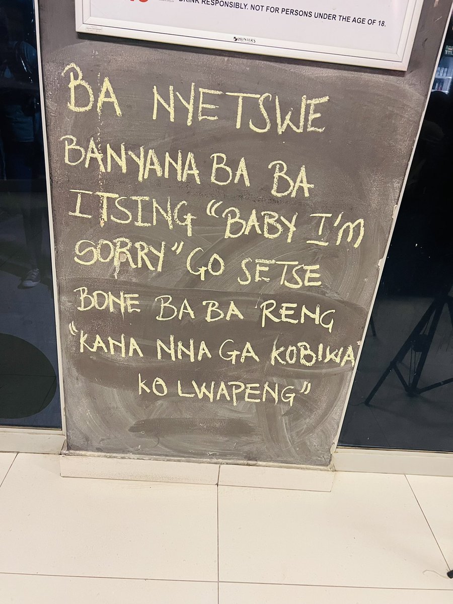 BonoloSL's tweet photo. Waitse kana there is this otherplace in Maun go itloswa bodutu teng! They always have a message for customers 😂😂😂have a look! 🤣🤣🤣 https://t.co/McILyFXDhx
