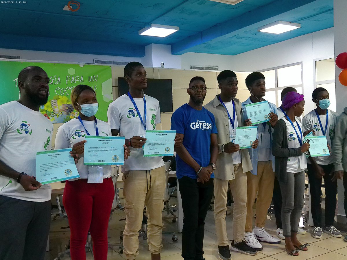 El hackathon celebrado en los días 22 y 23 de julio ha servido de pre selección de los proyectos que serán presentados en el Teg Planet que se celebrará en diciembre. 

#yohmedia
#hackathontegplanet