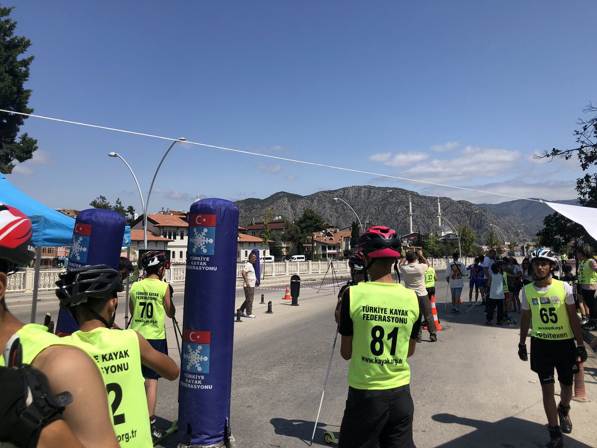analigsb's tweet photo. #AnadoluYıldızlarLigi’nden bir ilk @kayakfed ve @GSB_Amasya iş birliğinde gerçekleştirilen #TekerlekliKayak spor dalında Türkiye Birinciliği Müsabakaları @kasapoglu @hamzayerlikaya @mehbaykan @Hakan_Bebek https://t.co/E1gwqIxASd