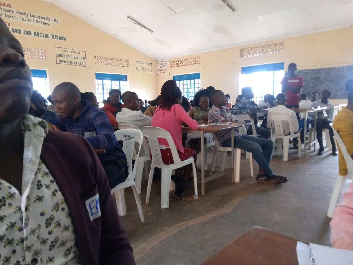 FortunateAlinda's tweet photo. The matriculants are being empowered with skills on how to improve the education in low income communities like engaging the stake holders ( parents, children, teachers and local leaders) in problem solving. @Kassaga4UG @TEACH4UG @mukizajoram @anitapeyton @TeachForAll https://t.co/4nlr5v0HY6
