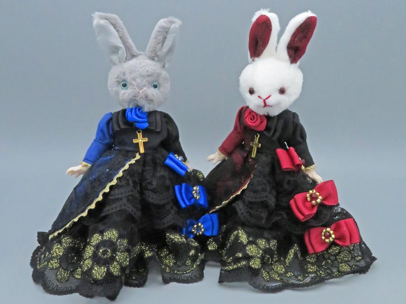 ドール服ディーラー黒月project こちらのウサギさんはお目々が薄い青 透明感があってきれいです もちろん オビツ11サイズのお洋服着用可能です Twitter