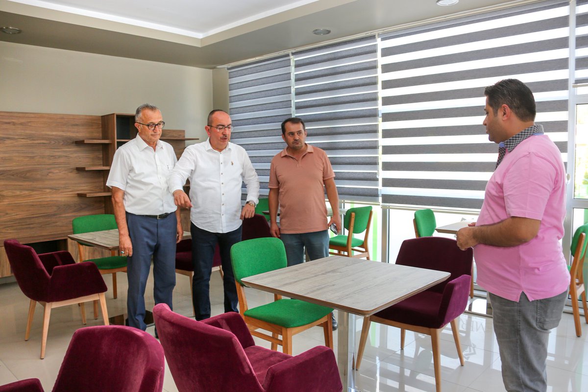 MustafaKavus's tweet photo. Uzun süredir kullanılmayan Dere Sosyal Tesisimizi; Millet Kıraathanesi, Emekli Lokali, Spor Salonu ve Çok Amaçlı Salonla daha işlevsel hale getiriyoruz. 

Yeni bina yapmak yerine olanları hemşehrilerimizin ihtiyacına göre yeniden düzenliyoruz.

Şimdiden hayırlı olsun. https://t.co/3XQLvQTnZM