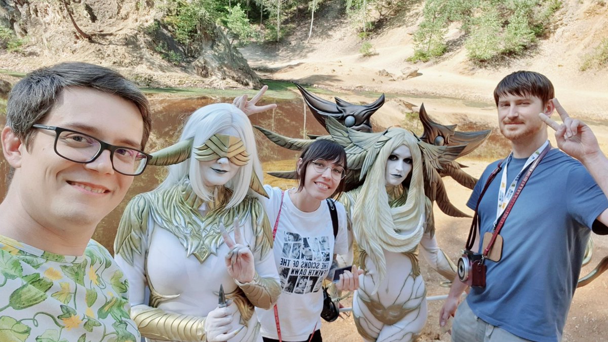 cginochi's tweet photo. Last three days I spent photographing Cosplayers on the international photo event in Poland! Look at these incredible Sineaters 😲! Can't wait to show you results of this amazing weekend! 
Sineaters @HIBICAcos 😍💕 https://t.co/yVSnYn62k0
