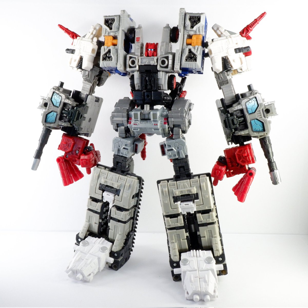 assembozu's tweet photo. 『タイタンボット』
#トランスフォーマー 
#Transformers https://t.co/CjXepVCwYi