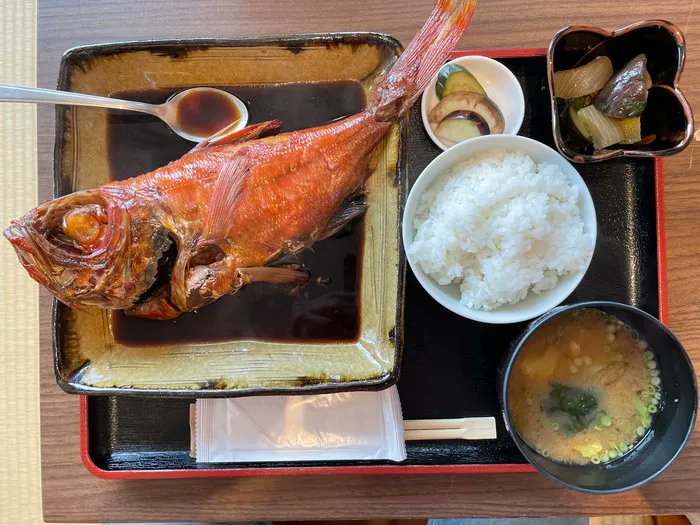 BanplusT's tweet photo. ブログ更新しました
「三崎「涌魚wakina」毎朝漁に出る店主の料理」

ランチツーリングにも、お泊りツーリングにもオススメ！
キャンプ時のバーベキュー用食材の入手にも！
https://t.co/LfdoXWm8WP

#ツーリング 
#三崎　
#三浦半島
#ランチツーリング　
#旅グルメ
#グルメツーリング https://t.co/h1uWRed3ye