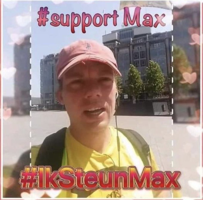 Max is afgelopen vrijdag weer opgepakt. Wordt echt tijd dat deze politie agenten eens begrijpen dat ze<a href="/tag/acab"class="tags"><span>#acab</span></a><a href="/tag/freemax"class="tags"><span>#freemax</span></a><a href="/tag/politie"class="tags"><span>#politie</span></a>