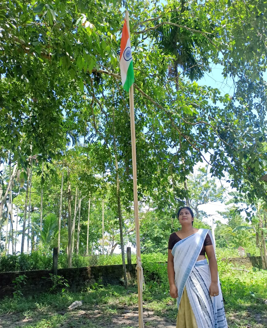 SimaGogoi8's tweet photo. Tiranga#at my home
#AzadiKaAmritMahotsav 
#HarGharTiranga 
#HarGharTirangAssam https://t.co/W20frwtg5g