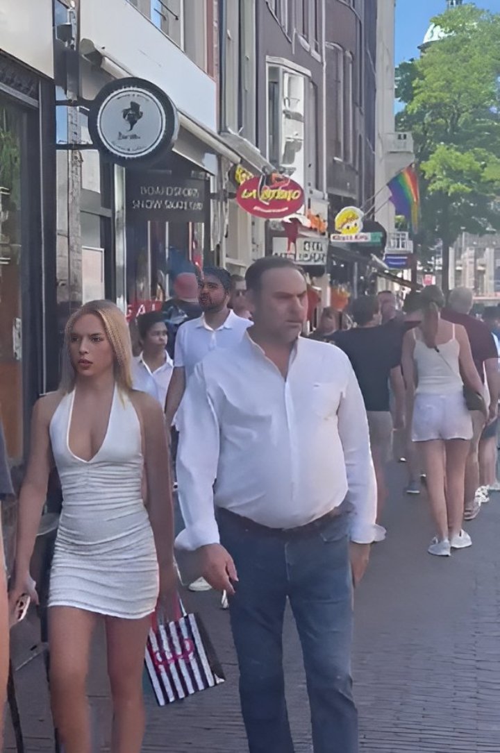 Pedro el guapo con la ministra Finlandesa, parece que se gustan