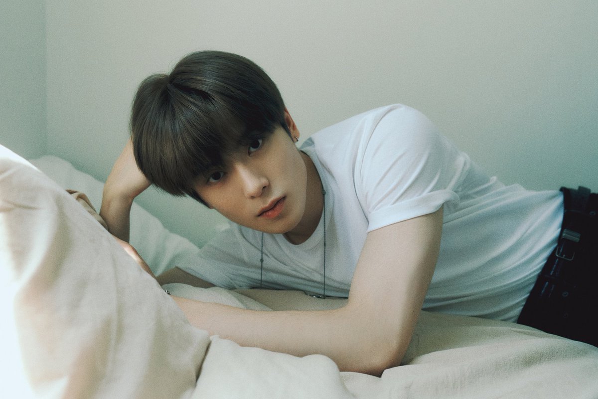empathyoonoh's tweet photo. vals! which picture from the teaser today is your favorite? 

FOREVER ONLY WITH JAEHYUN
#JAEHYUN_ForeverOnly_D3 https://t.co/Ww828jLzeD