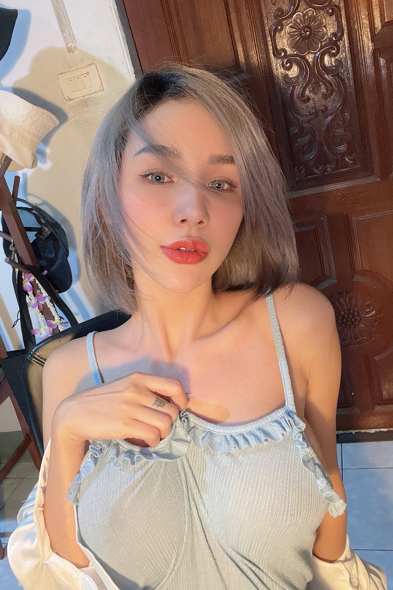 ChalyCLN's tweet photo. Ahhh.. 🥺

https://t.co/ArHStfAzt0 https://t.co/7yP86gkYdF