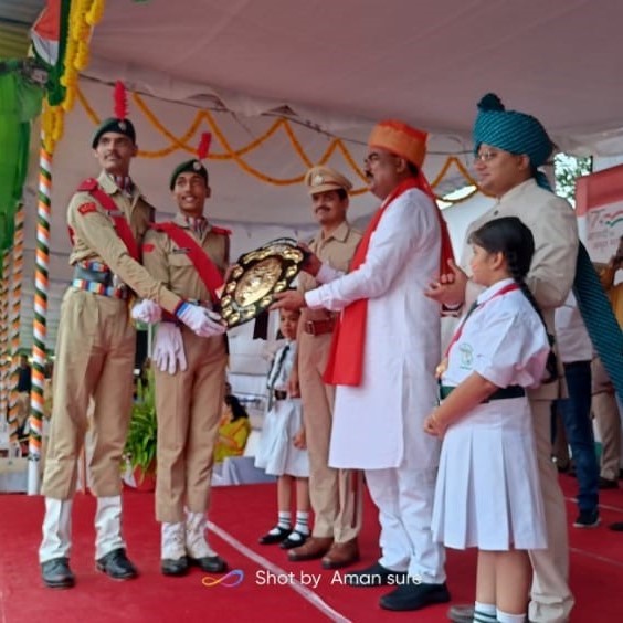 2Chhindwara's tweet photo. NCC SD Marching Contingent of 24 MP Bn NCC wins the First Prize at Chhindwara District Independence Day Parade @HQ_DG_NCC  @NccDteMPCG  @GreenJabalpur @prochhindwara https://t.co/RgVNlLpIwa
