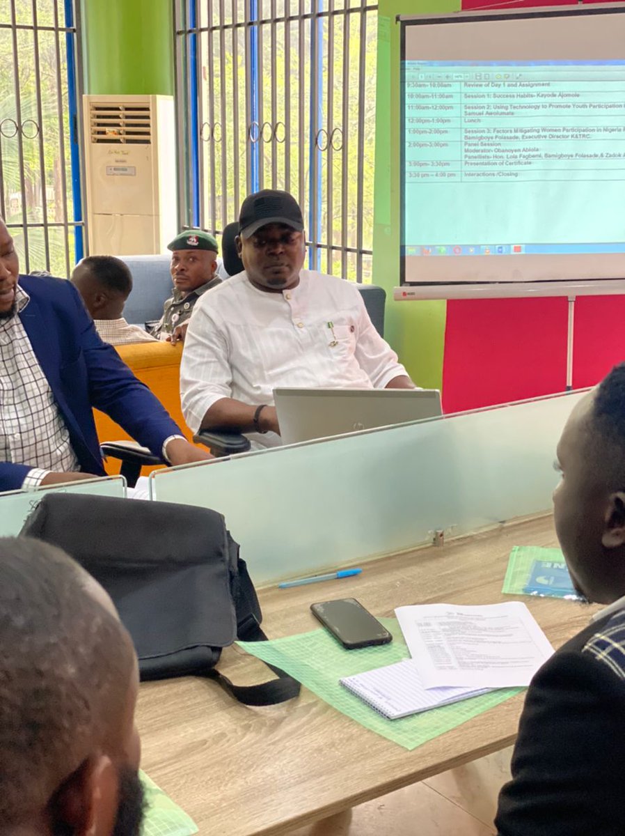 The honorable Commissioner for Youth and Sports Development <a href="/Dele_Ologun1/">Bamidele Ologunloluwa</a> is also in the building