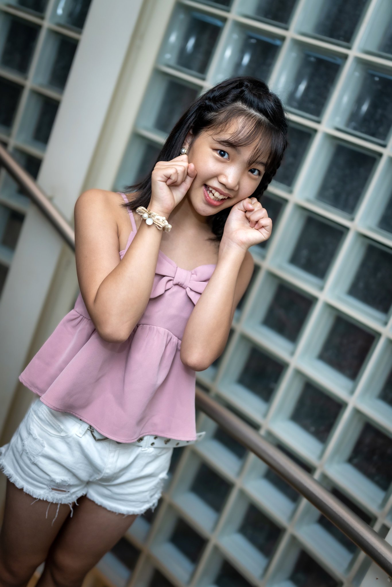 アイドル njqnt GZcKMmkaYAAchh_.jpg:large