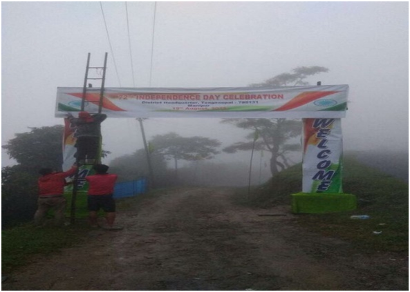 bhat_aafiya's tweet photo. One photo that lit me up this sacred morning - celebrations at one of the remotest &amp; farthest districts of India: Tengnoupal, near Indo-Myanmar border! A region once riddled with deep secessionist movements is proudly celebrating Independence Day.
#75AndBeyond https://t.co/aDFuXtoLOn
