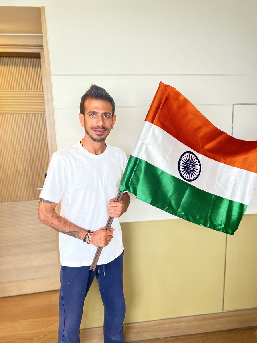 yuzi_chahal's tweet photo. Happy 75th Independence Day
Jai Hind 🇮🇳

#azadikaamritmahotsav #HarGharTiranga🇮🇳 https://t.co/wwd6HtxOUz