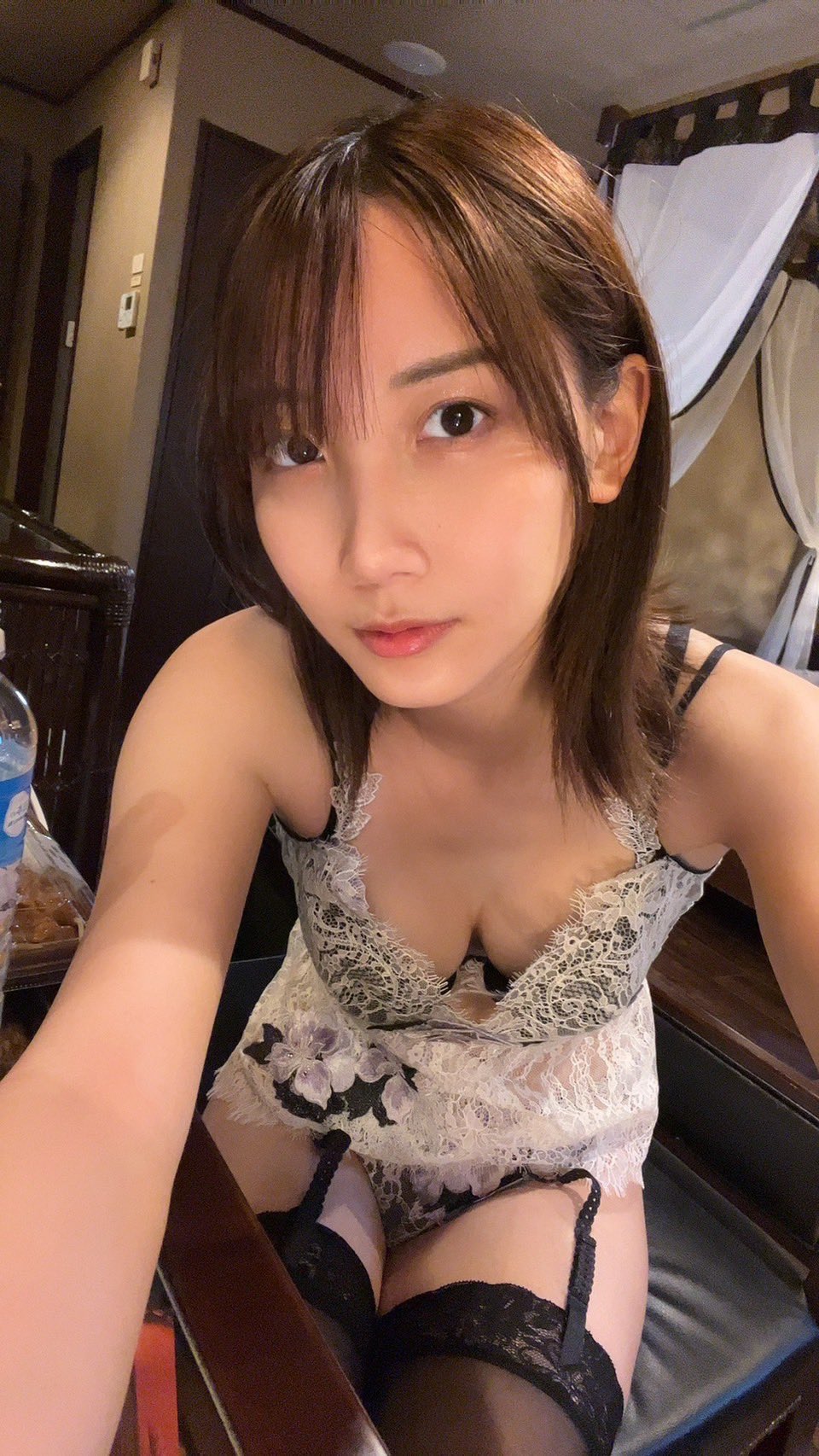 おかず姫るかたん on X: この前撮った、撮影合間のオフショット💭☺️ 脱いだ時にこの下着だと、セクシーすぎて引いちゃうかな...？🥲  t.cosV10FAyu9G  X