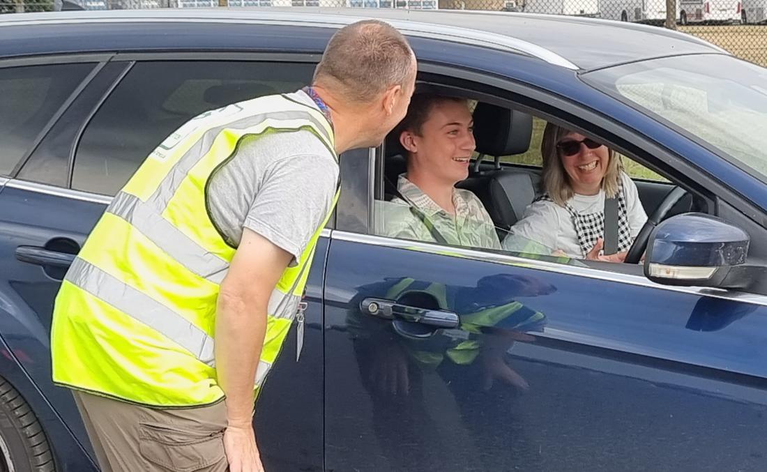 edelchilli's tweet photo. Day 1 at @U17Pathfinder and I promised it would be lots of fun.#safeat17 #lifeskills #learn2drive #youngdrivers https://t.co/044quqOsSI