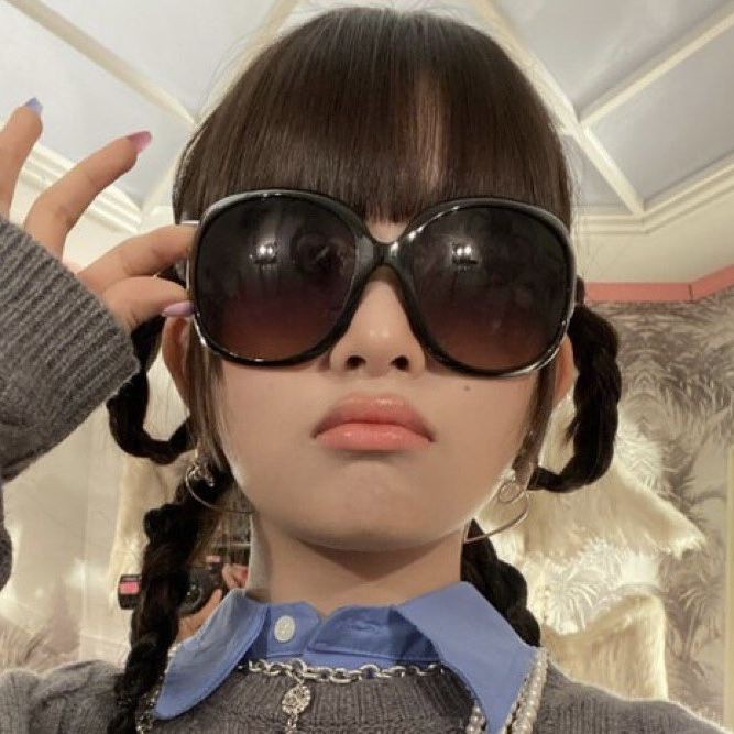intoyjn's tweet photo. [DAY 2]

hey ! It's rozi (@intoyjn) and I'm filo. I'm desperately finding dive, blinks, engene, and my moots.

Like and rt would be a big help. I follow back :)

#findingmoots #findingdivemoots #kpop https://t.co/zckUDtSDOk