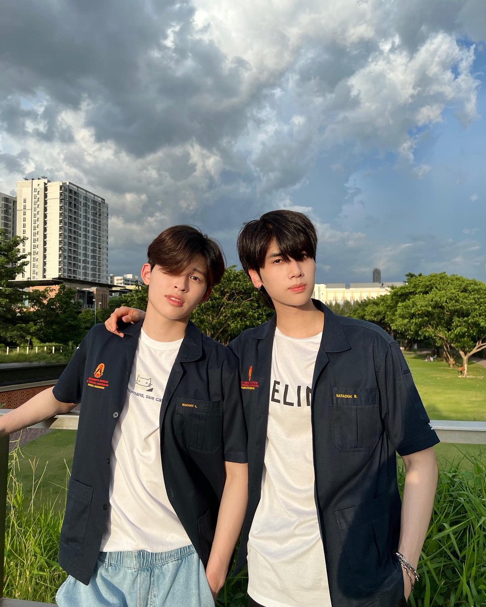 dunknatachai's tweet photo. เปิดเทอมแล้วนะ แต่พวกเรายังหาเกียร์ไม่เจอ https://t.co/OijW8gDcnx