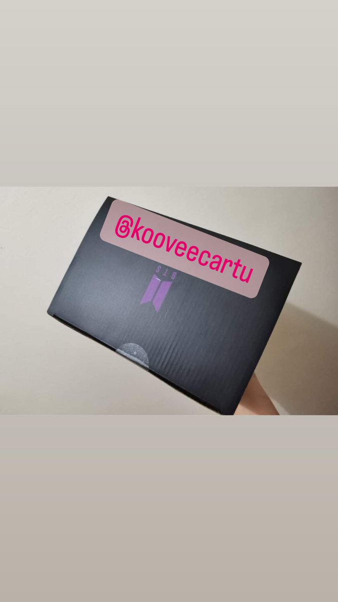 kooveecart's tweet photo. Up wts merchbox 6, dm or mine in post 💜 #wts #lfb #merchbox6 #mb6 https://t.co/FpCmvclksz