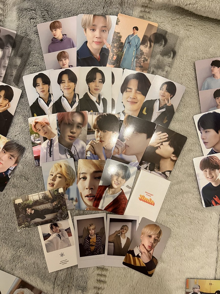 yoonziknows_'s tweet photo. ✨WTS LFB PH BTS - Decluttering Sale✨

💜JIMIN PC (Tingi)💜

— min of 4 or more PC (can cross buy with other members) 

DICON Vol. 11 - 10php
Merch Box 3 - 250php
Deco Kit - 70php
Other MINI PCs - 80php 
Other PCs- 50php 

+ 10 PF 

🏷️ pc park mimi mots se be deluxe butter jimin https://t.co/rW2LBo9814