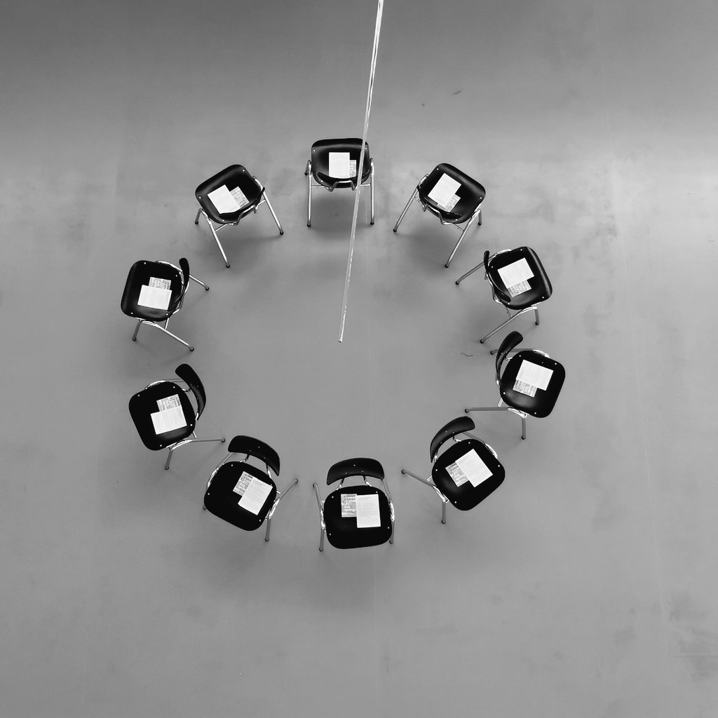 stufu_hszg's tweet photo. 🎼 Kaleidoskop der Räume. 3D-#Klanginstallation
"Kommen und Gehen - Das Sechs-Städtebundfestival" präsentiert #Orchestronik in 3D Audio:
👉 Ein einzigartiges Hörerlebnis auf dem Zittauer Campus,
🕒 Haus ZIV, 15-18 Uhr, bis 21.8.
Fabian Riss & Carlo Grippa https://t.co/104vW1G6fU https://t.co/2vVhiicMrM