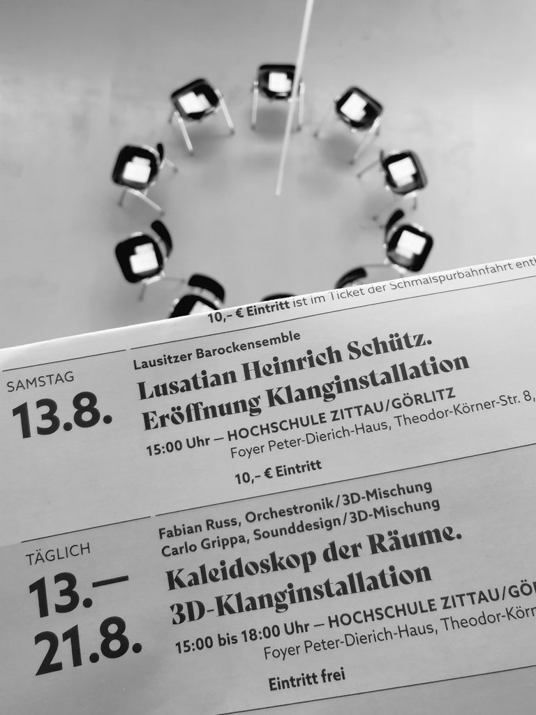 stufu_hszg's tweet photo. 🎼 Kaleidoskop der Räume. 3D-#Klanginstallation
"Kommen und Gehen - Das Sechs-Städtebundfestival" präsentiert #Orchestronik in 3D Audio:
👉 Ein einzigartiges Hörerlebnis auf dem Zittauer Campus,
🕒 Haus ZIV, 15-18 Uhr, bis 21.8.
Fabian Riss & Carlo Grippa https://t.co/104vW1G6fU https://t.co/2vVhiicMrM