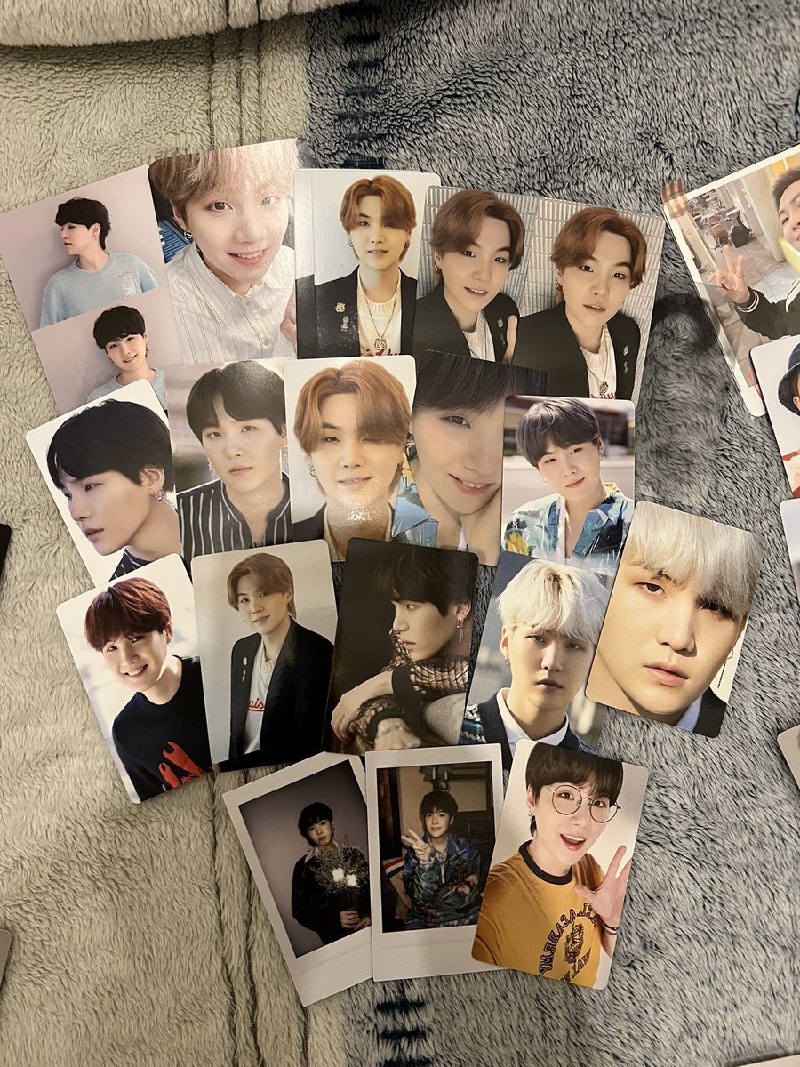 yoonziknows_'s tweet photo. ✨WTS LFB PH BTS - Decluttering Sale✨

💜SUGA PC (Tingi)💜

— min of 4 or more PC (can cross buy with other members) 

💵
DICON Vol. 11 - 10php
Merch Box 3 - 250php
Deco Kit - 70php
MOTS SE LS PC - 80php 
Other PCs - 50php 

+ 10 PF 

🏷️ photocard onhand yoongi min yoongels sg https://t.co/SyTmNyr65F