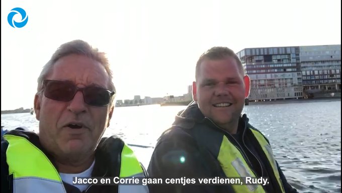 Het is nog steeds vakantie, veel zon, veel water, toch een rotzooitje, toch aan het werk, “Hopla eruit” met de Montelbaan! De groeten van Jacco, Rudy & Cor “Hoi-Hoi!”, "Doei-doei!" https://t.co/9tMVKUo97Z #vlog