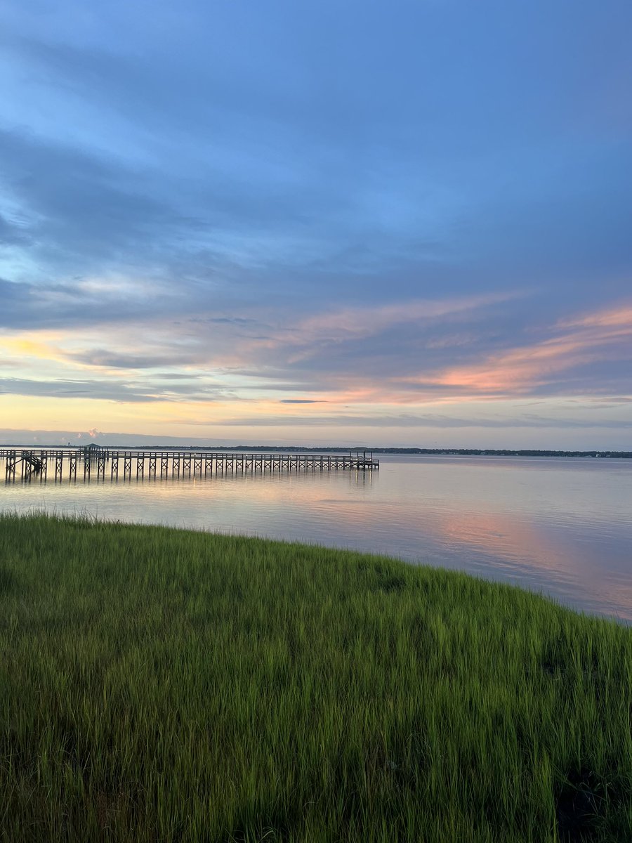 UNCims's tweet photo. Good morning from Carolina’s marine lab, where it’s always a #GDTBATH but especially on our #FDOC!

Can’t wait to welcome our field site students to an amazing semester at the coast. https://t.co/5V46Ku4LPu