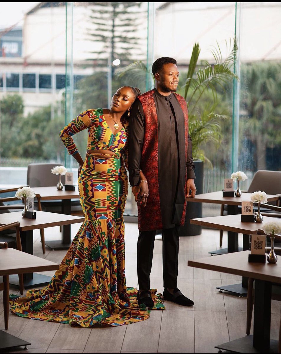 BabajideMag's tweet photo. We are glad to be part of this love history of the weekend. 

BabaJideMag man in our three piece bespoke kaftan made for kings 🤴 

Tailored by @BabajideMag https://t.co/gTt1Xdl9yC