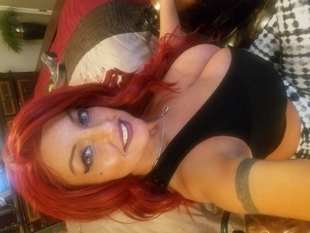 StephanieStallsXXX tweet media