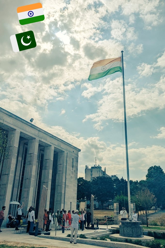 Raising the Hindustani flag 🇮🇳
#JaiHind #IndependenceDay #Partition1947 #PartitionInColour #Partition 75 years of Indian Independence