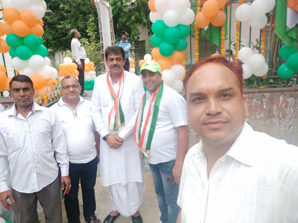 sudhirkumar0106's tweet photo. #IndependenceDay #IndependenceDay2022 #HarGharTiranga https://t.co/h9RaQmPBLT