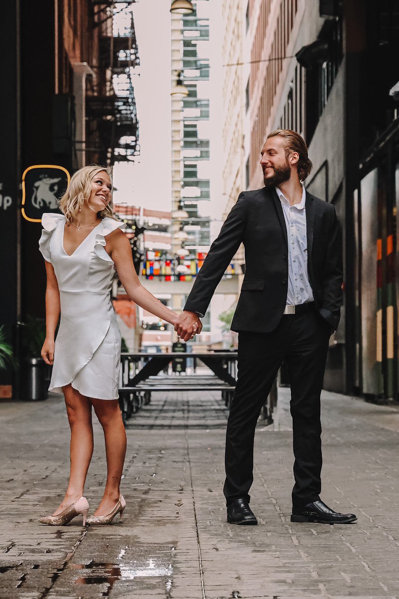 krakenwithakam's tweet photo. A few pics from our engagement pic session that didn’t make the IG cut. Head over there to see more! I love this woman🖤🤍
@lindss_berg https://t.co/uDtPONKitZ