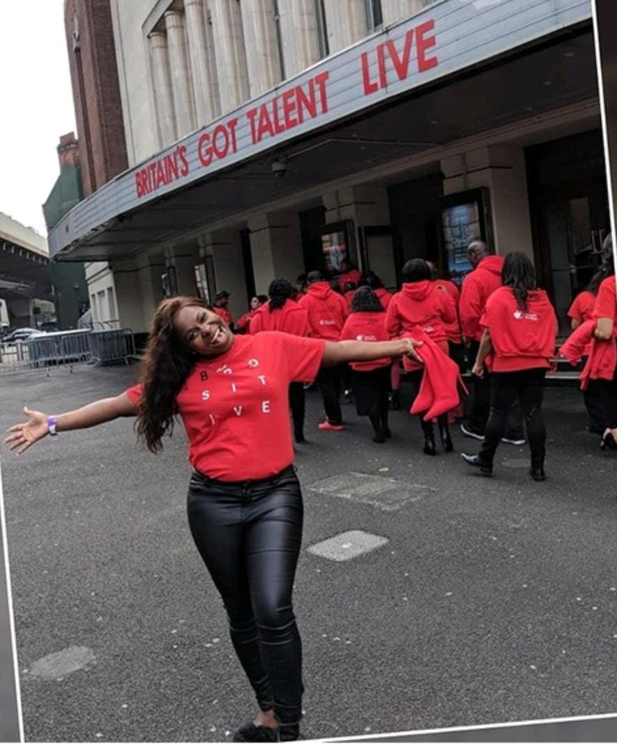 bpositivechoir's tweet photo. Remembering our beautiful sis Simonne Kerr @Kaveles_Mommy who will never be forgotten and is missed every day 💔 R.I.E.P sim ❤️ ♥️ 💔 our beautiful 🦋 https://t.co/xKGcwIMAAH