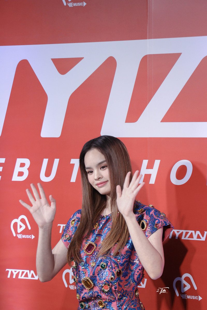 2TONE__tt's tweet photo. บะบายของจิ๋ว (3)
#TYTANDebutShowcase 
#แอลลี่ #ALLY 
#allynitibhon 
#ALLYsONLY

#2TONE__tt https://t.co/HHYT37EIOK