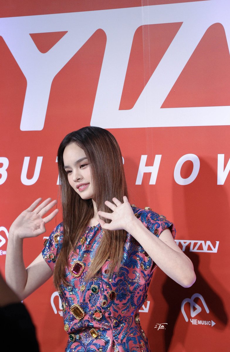 2TONE__tt's tweet photo. บะบายของจิ๋ว (3)
#TYTANDebutShowcase 
#แอลลี่ #ALLY 
#allynitibhon 
#ALLYsONLY

#2TONE__tt https://t.co/HHYT37EIOK