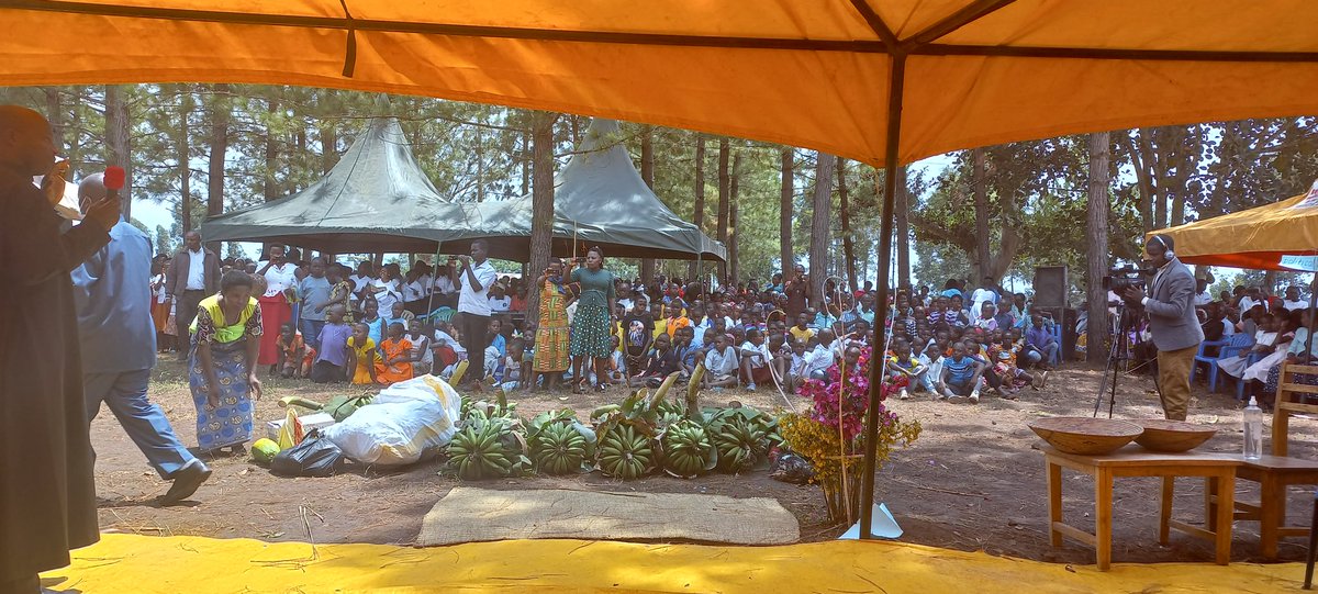 Frank K Tumwebaze,MP: Isaiah 41: 11 tweet media