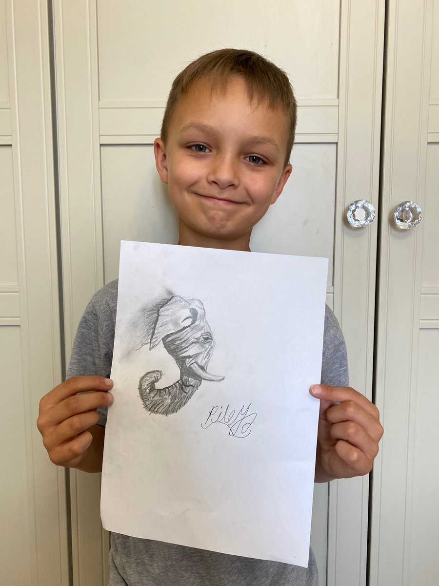 sophP18's tweet photo. Had to share these amazing drawings rileys done during the school holidays.  #buddingartist @st_michaels_ce https://t.co/ZmK5fdE7UD